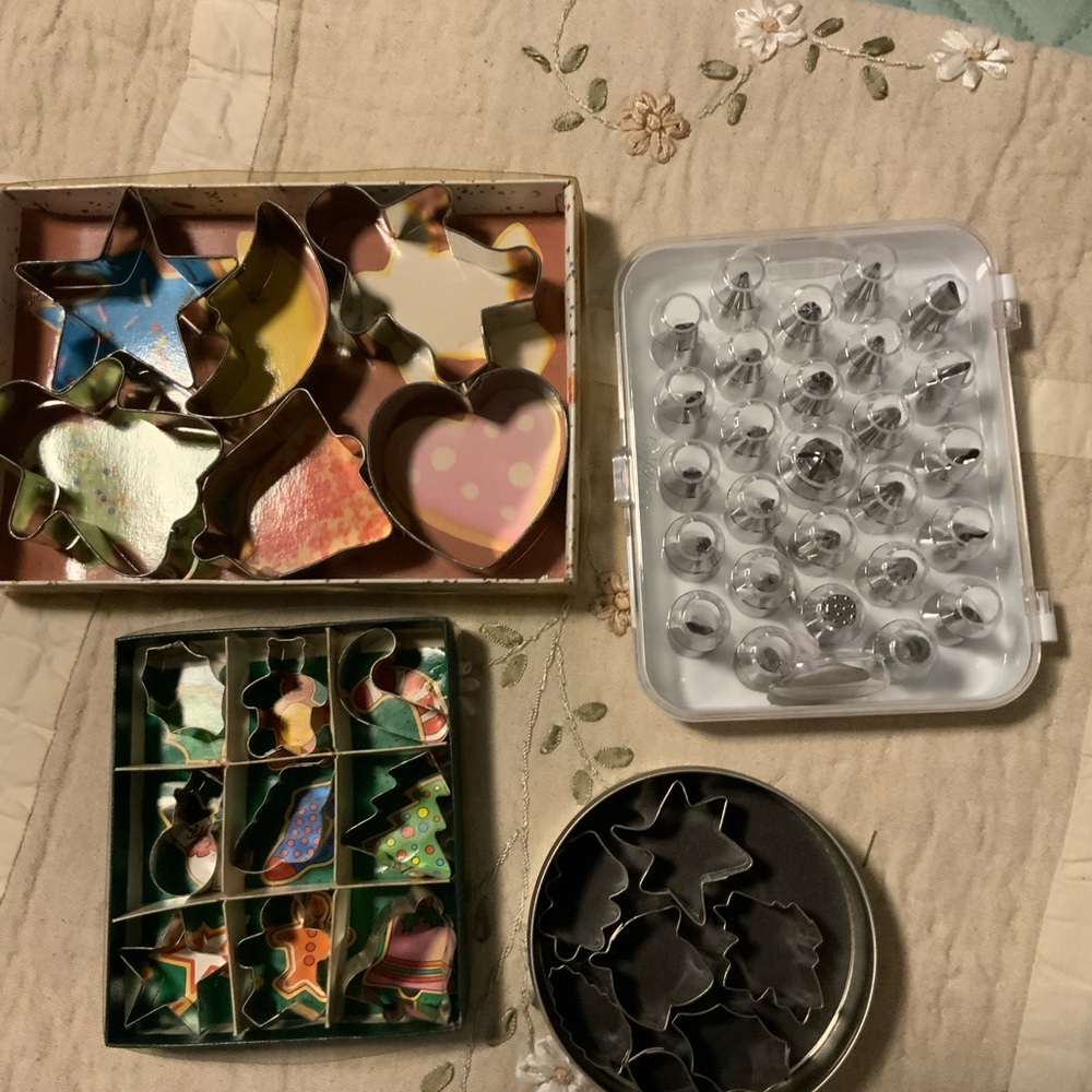Assorted Cookie Cutters, Decorating Tips Set, stencils for decorating.